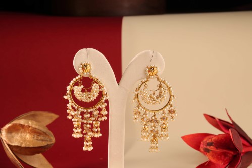Konikkara pearl-drop chandbali earrings